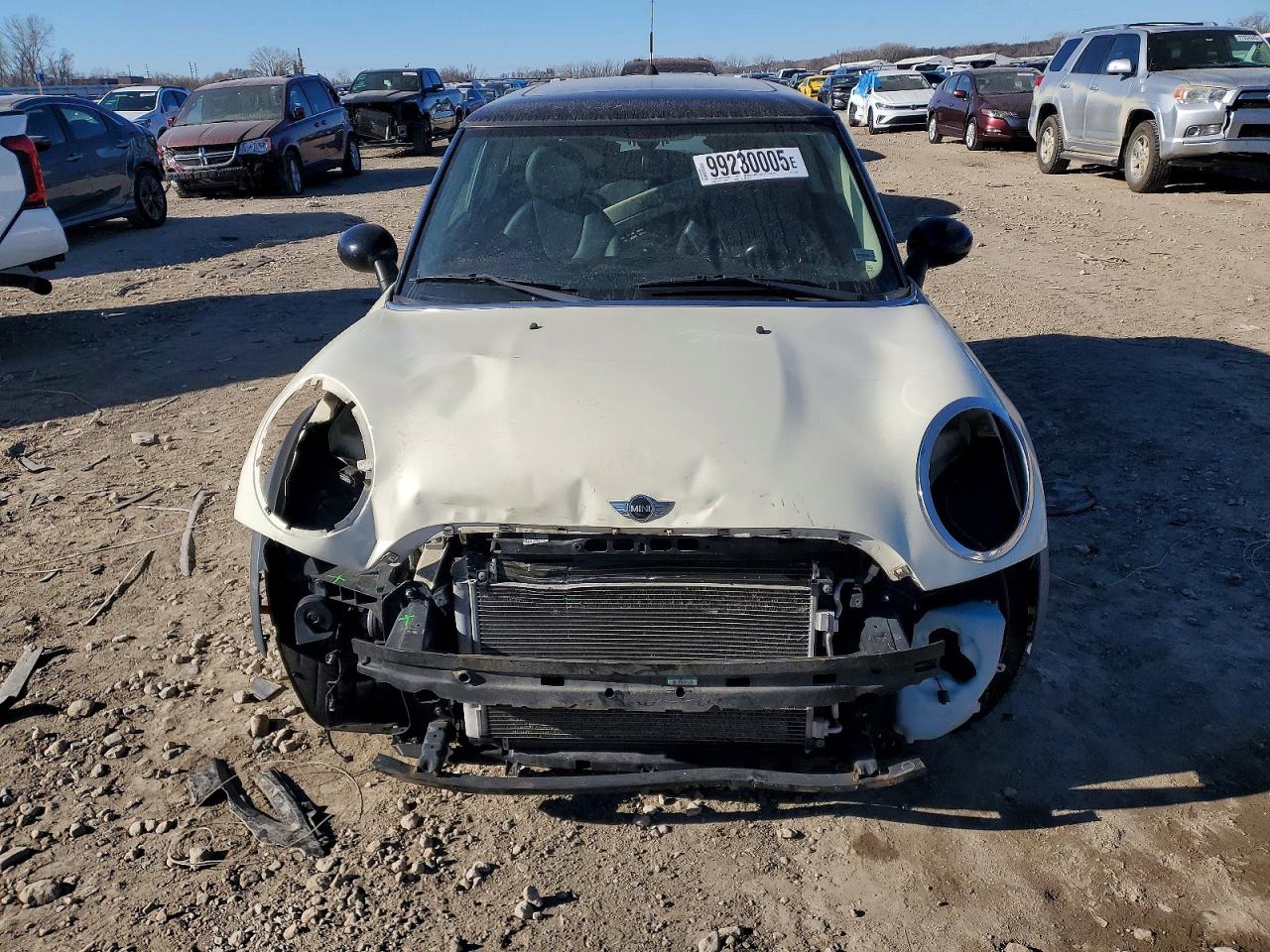2012 MINI COOPER photo 5