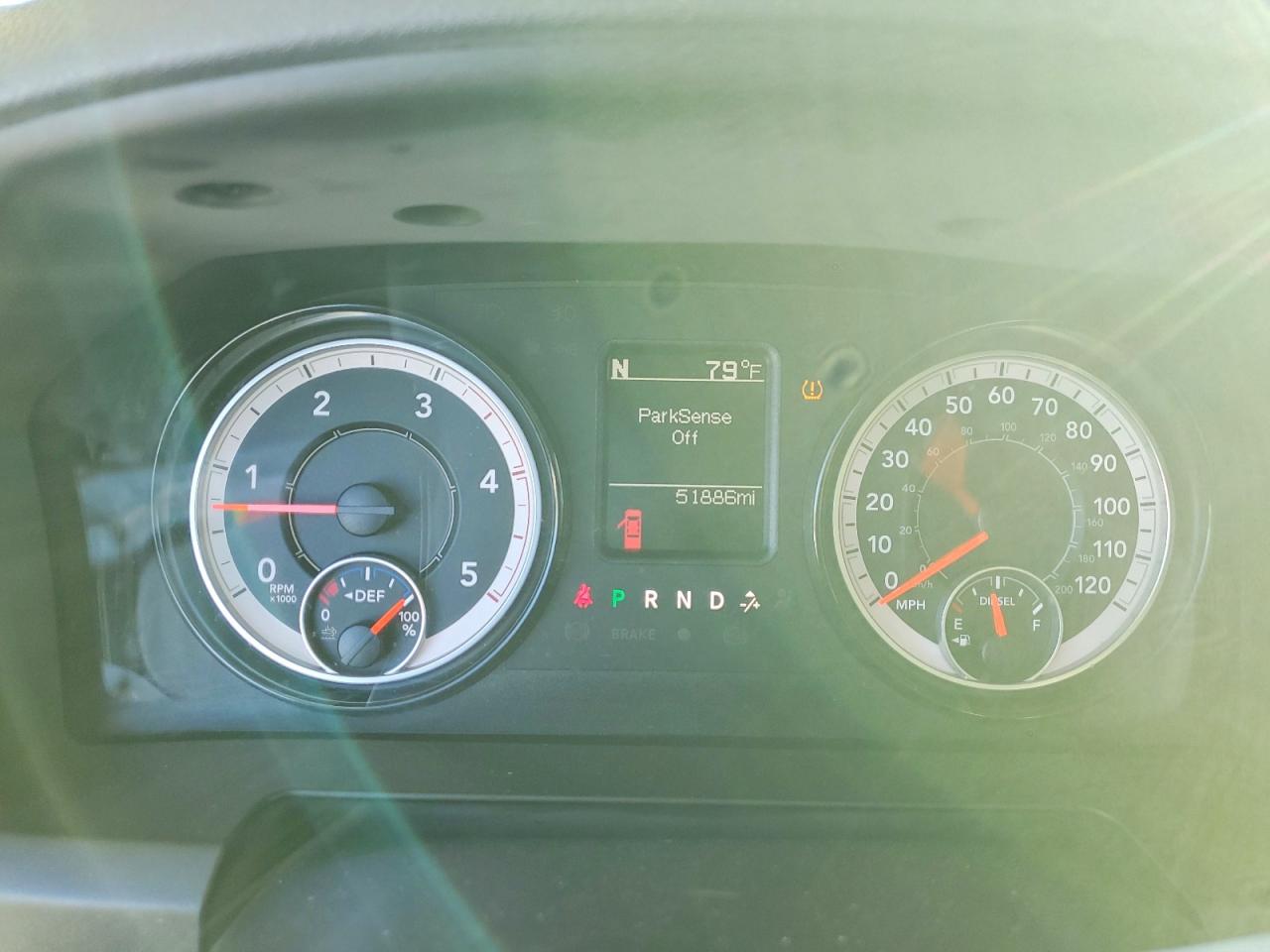 2018 RAM 2500 ST photo 9
