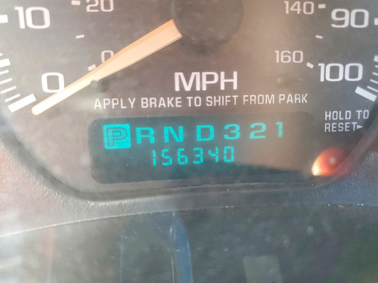 2002 GMC NEW SIERRA C1500 photo 9