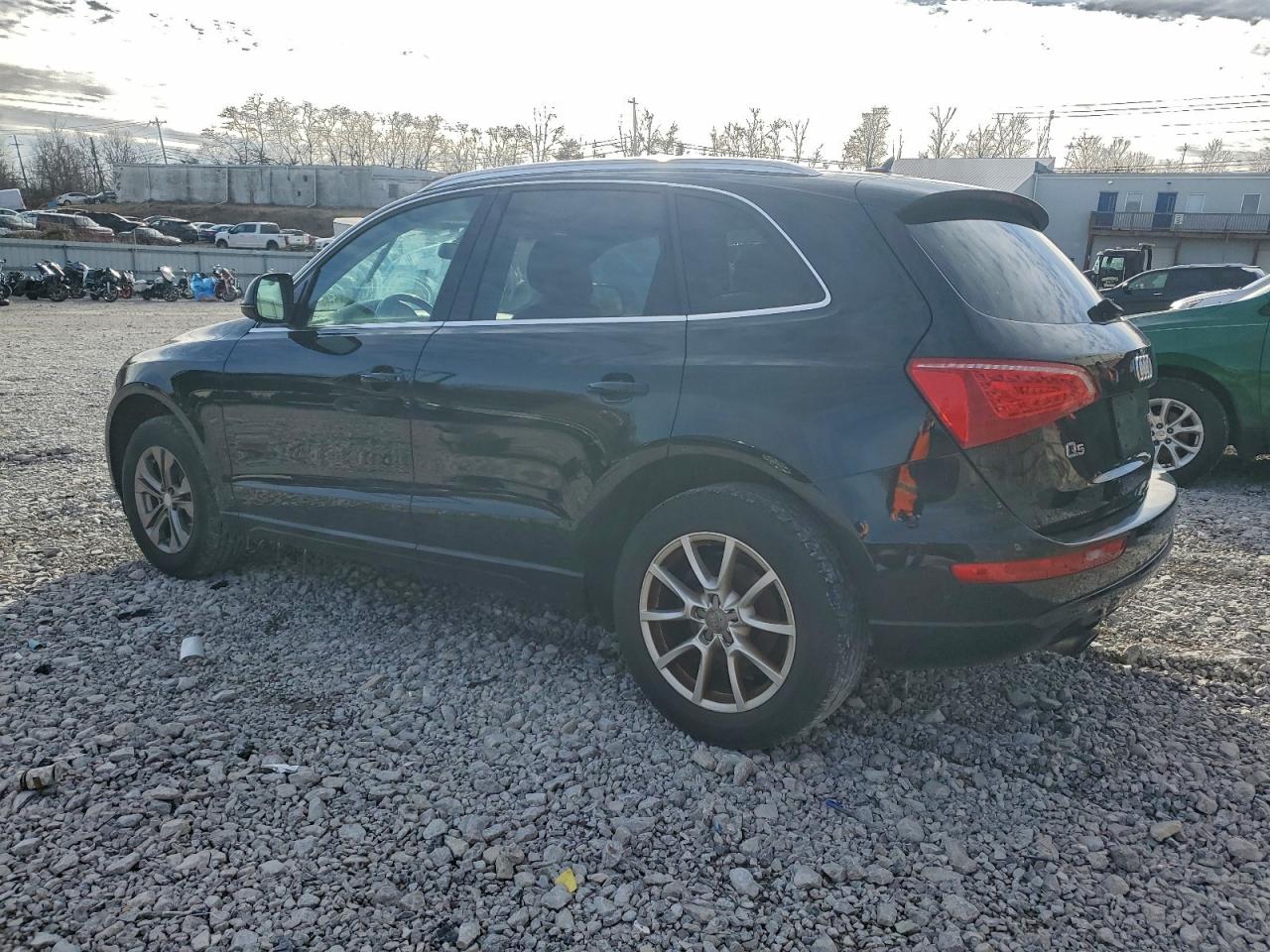 2012 AUDI Q5 PREMIUM PLUS photo 2