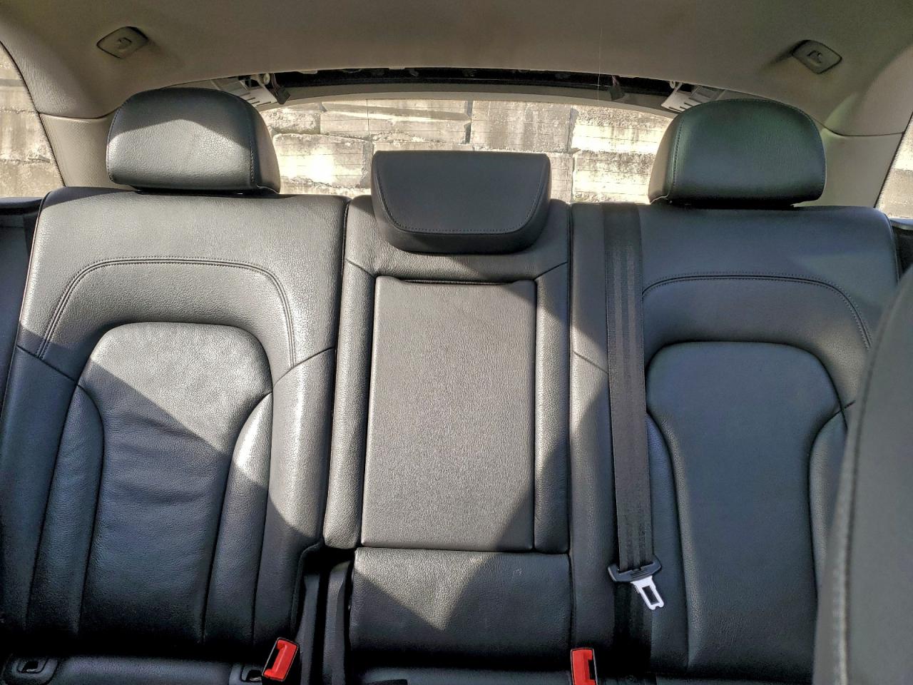2012 AUDI Q5 PREMIUM PLUS photo 10