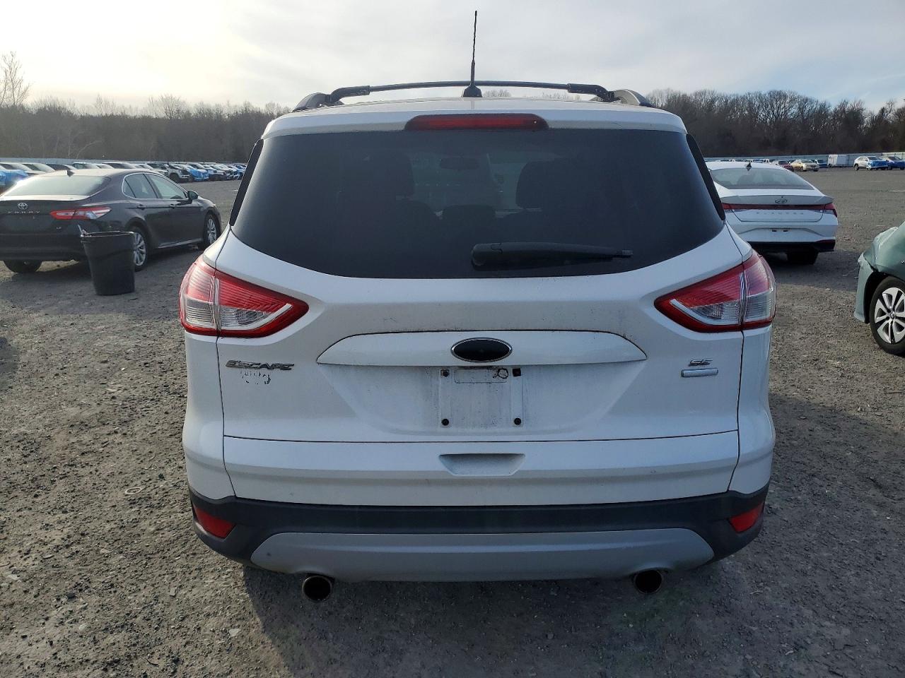 2013 FORD ESCAPE SE photo 6