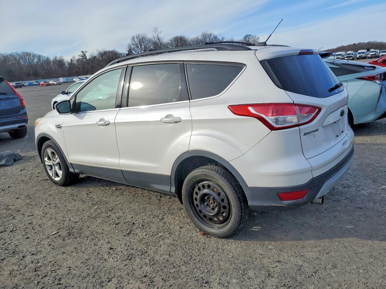 2013 FORD ESCAPE SE photo 2