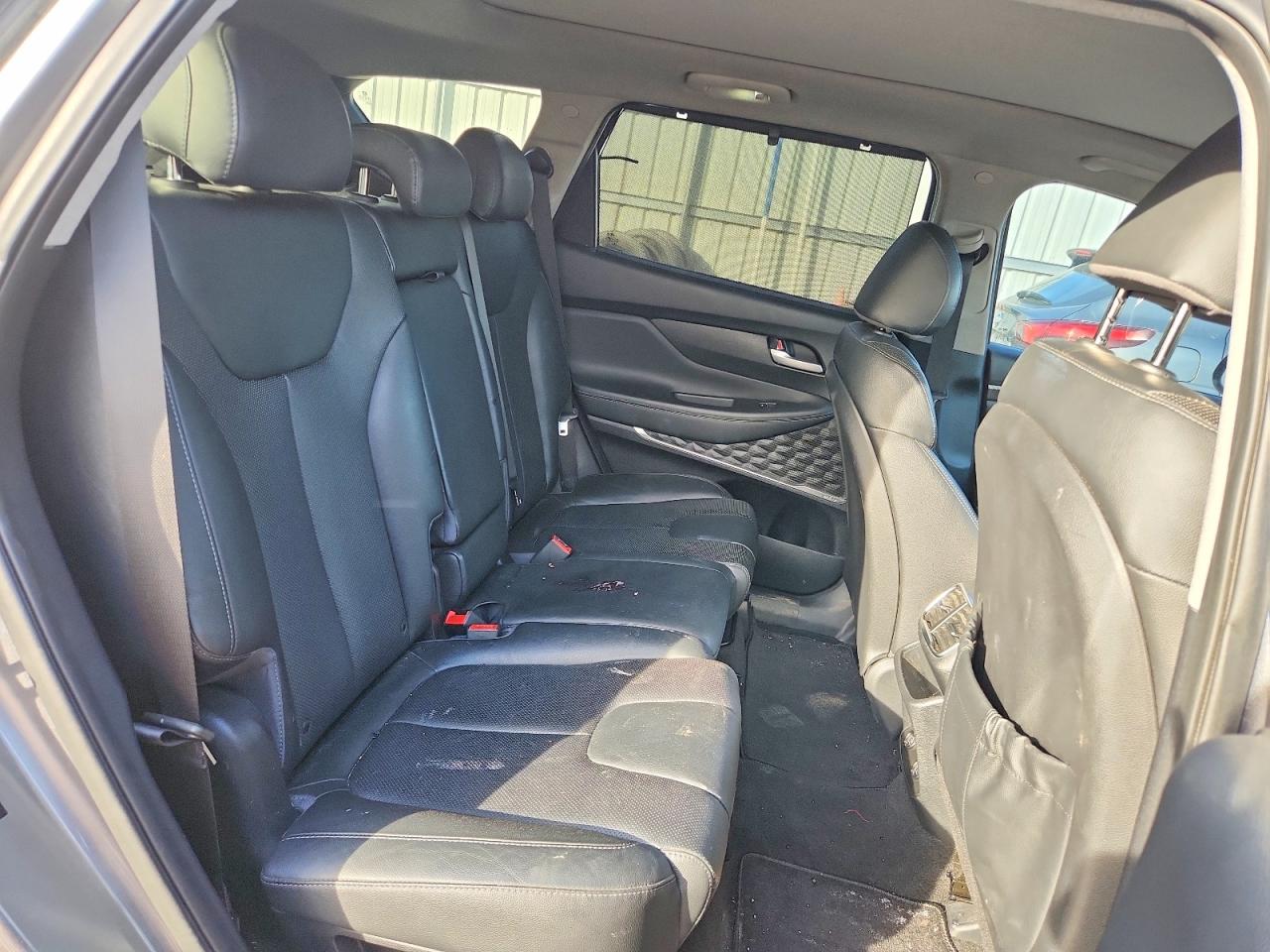 2019 HYUNDAI SANTA FE LIMITED photo 10