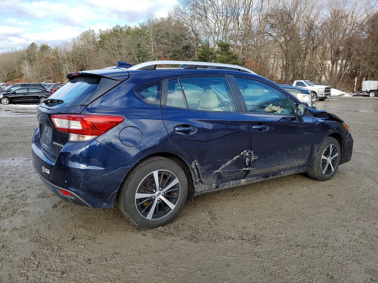 2019 SUBARU IMPREZA PREMIUM photo 3