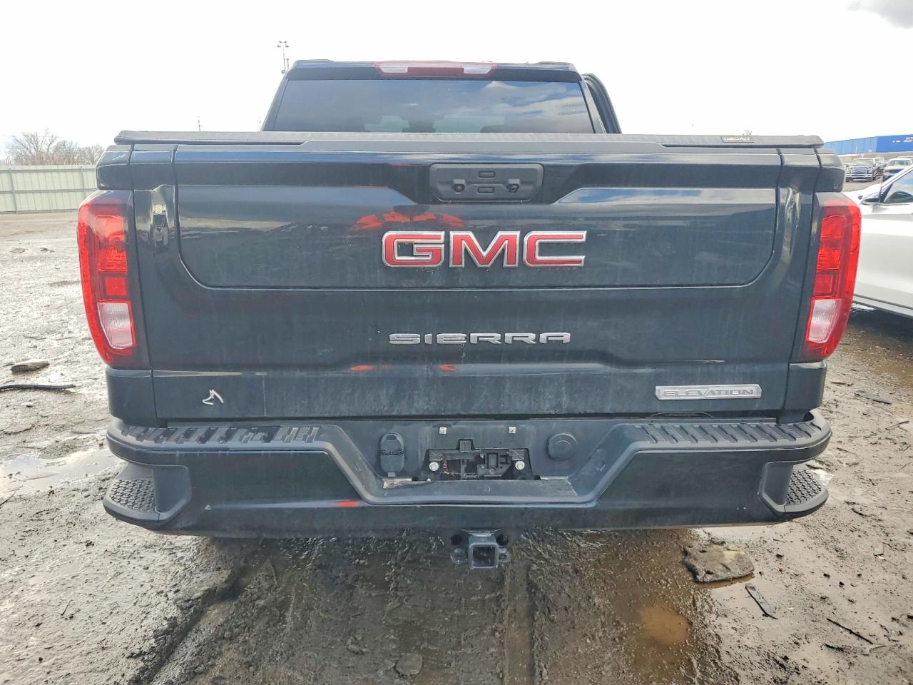 2025 GMC SIERRA K1500 ELEVATION-L photo 6