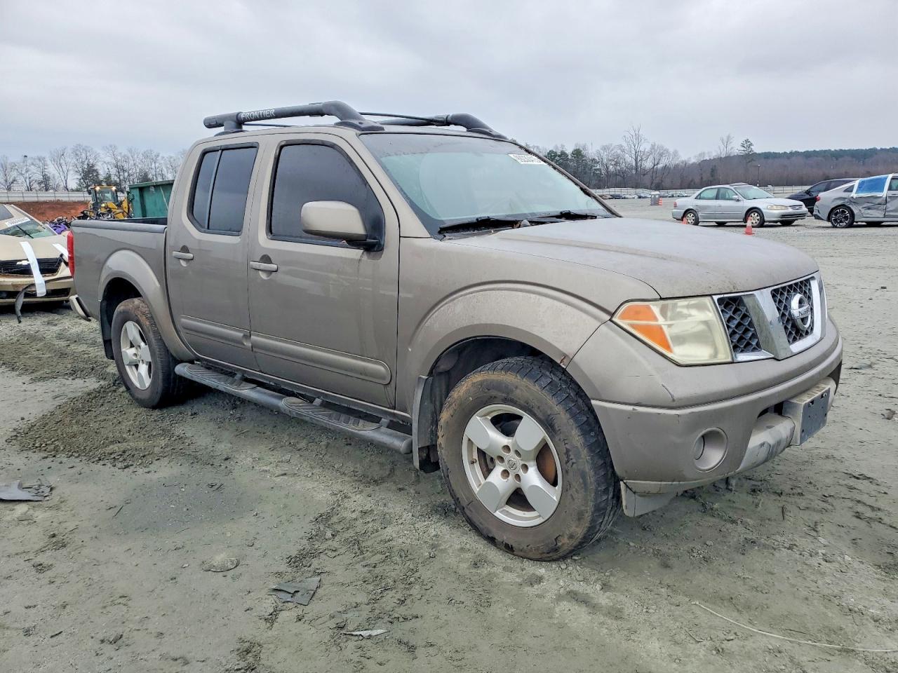 2006 NISSAN FRONTIER CREW CAB LE photo 4