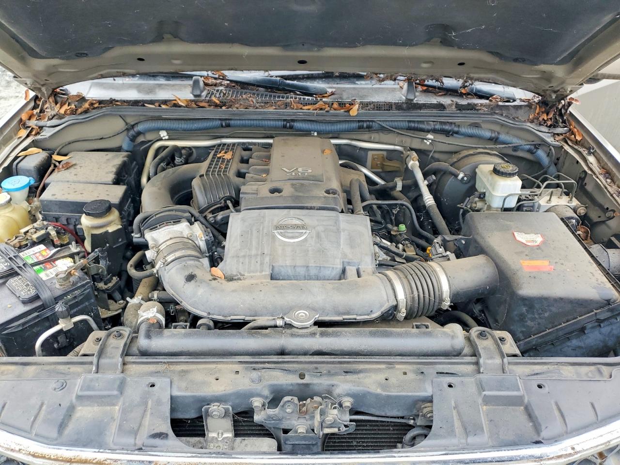 2006 NISSAN FRONTIER CREW CAB LE photo 11
