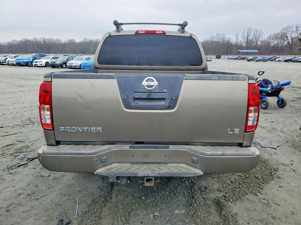 2006 NISSAN FRONTIER CREW CAB LE photo 6