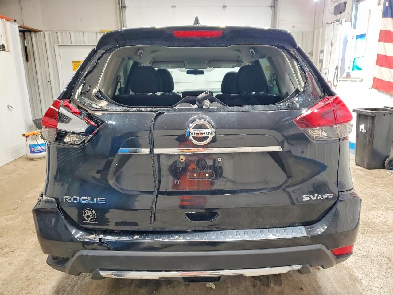 2018 NISSAN ROGUE S photo 6