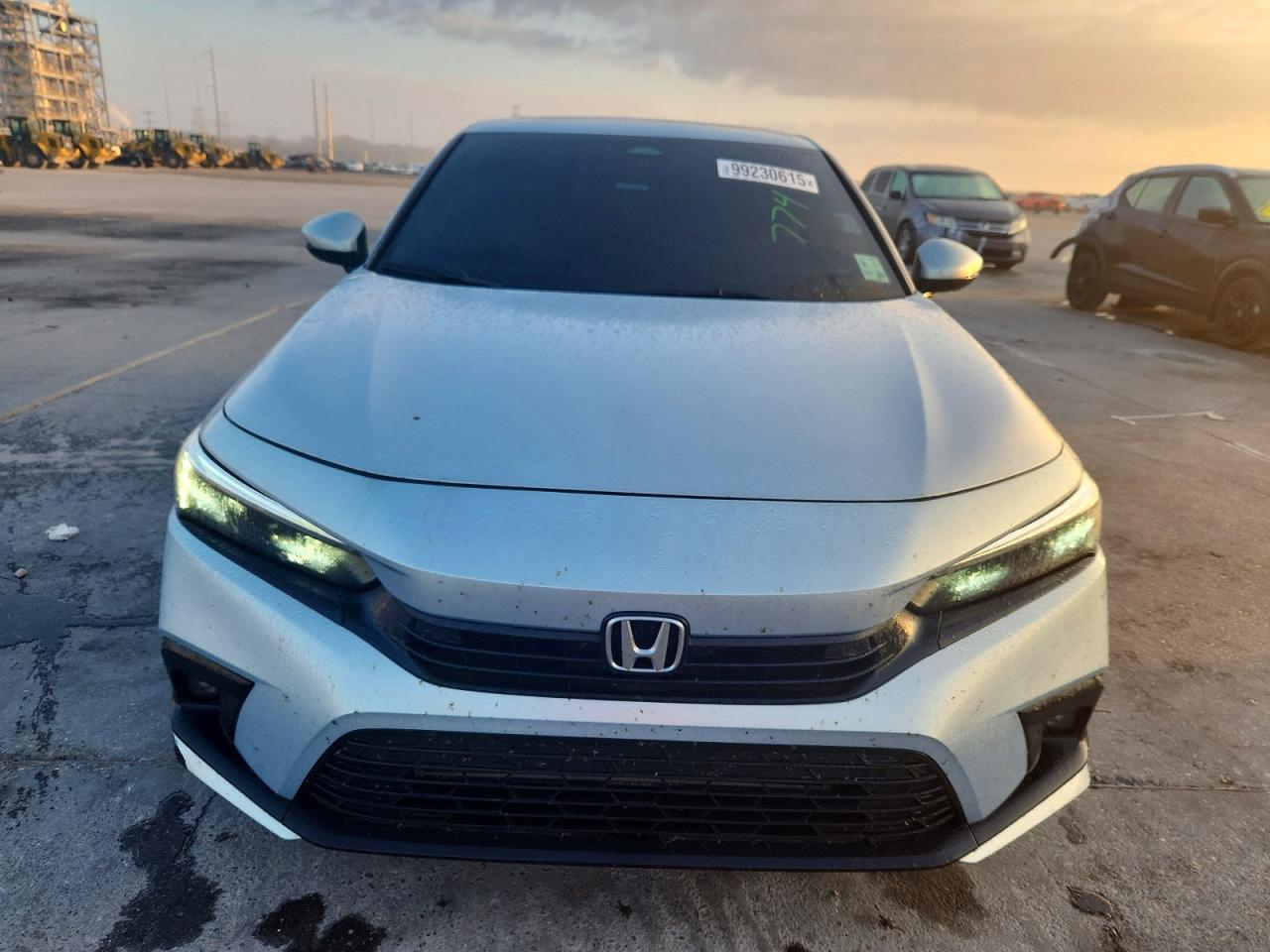 2022 HONDA CIVIC TOURING photo 5