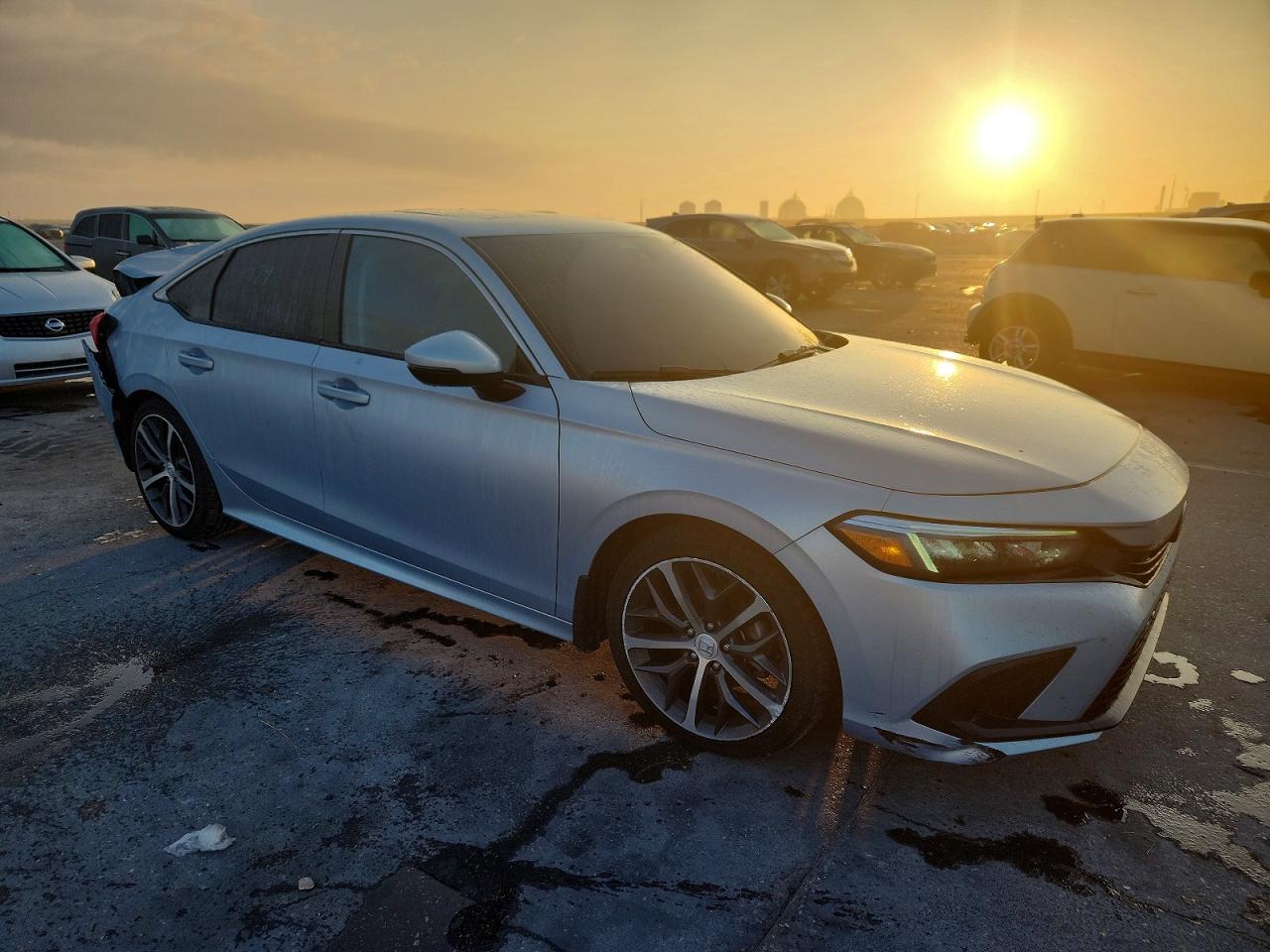 2022 HONDA CIVIC TOURING photo 4