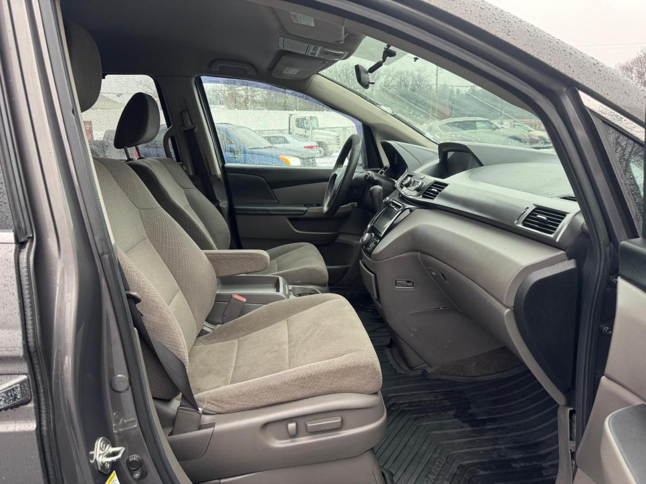 2014 HONDA ODYSSEY EX photo 9