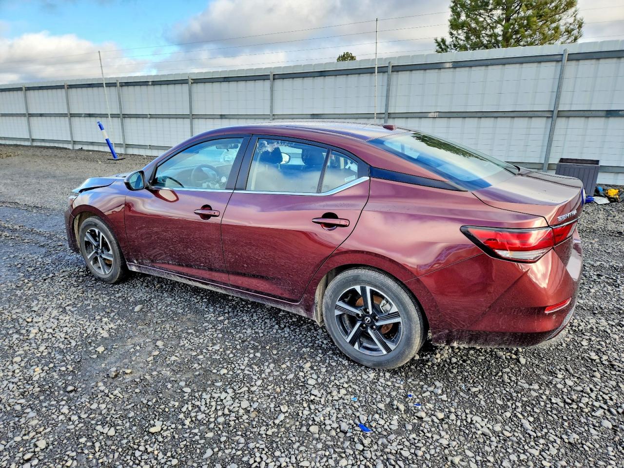 2025 NISSAN SENTRA SV photo 2