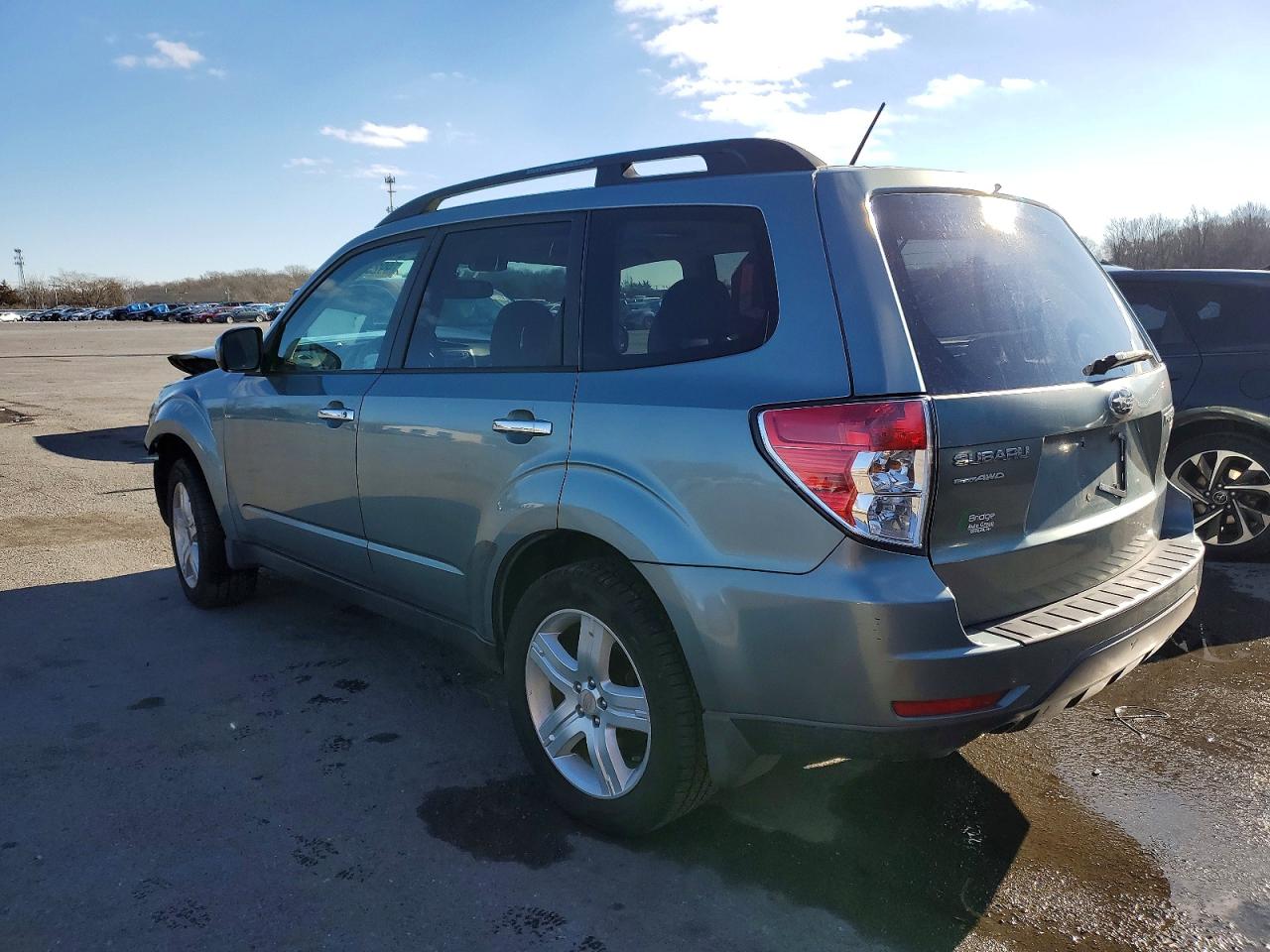 2010 SUBARU FORESTER 2.5X PREMIUM photo 2
