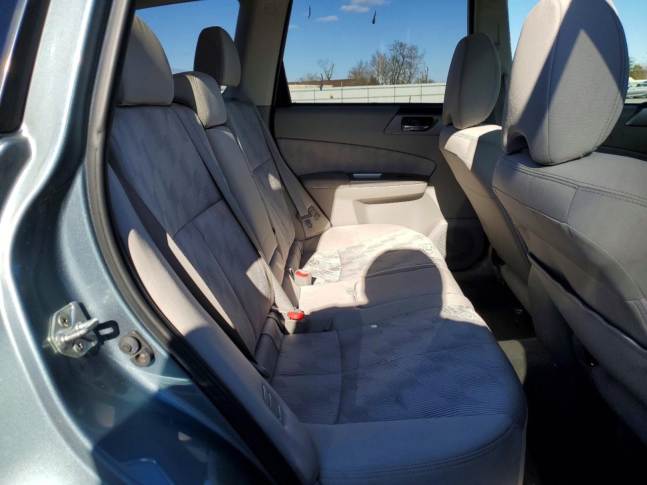 2010 SUBARU FORESTER 2.5X PREMIUM photo 10