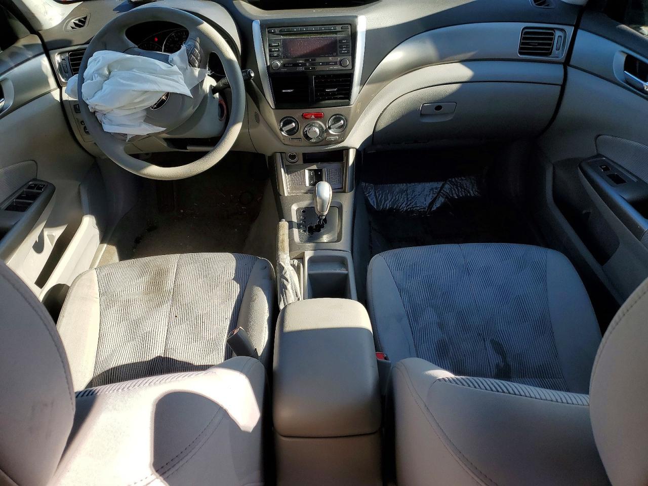 2010 SUBARU FORESTER 2.5X PREMIUM photo 8