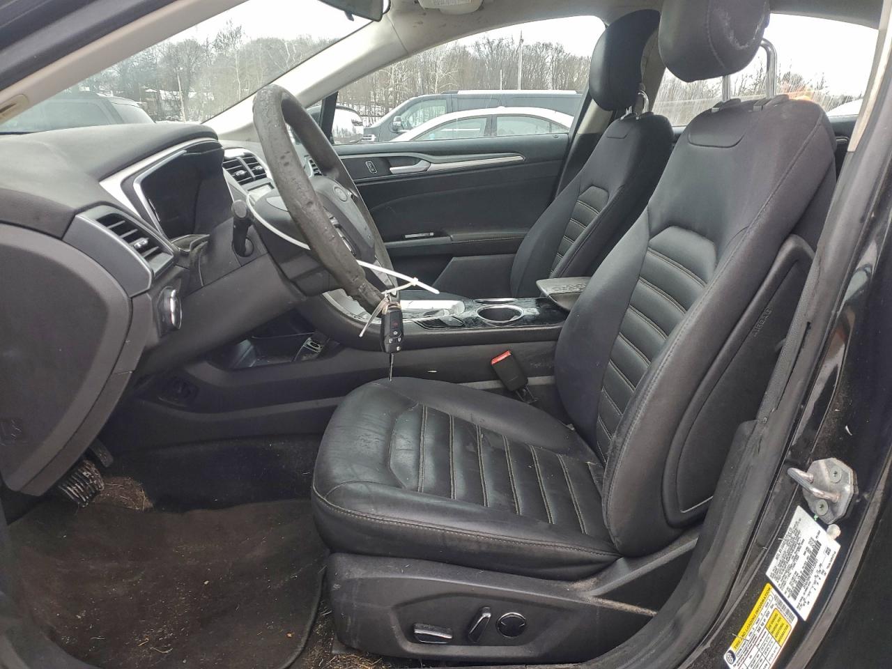 2013 FORD FUSION SE photo 7