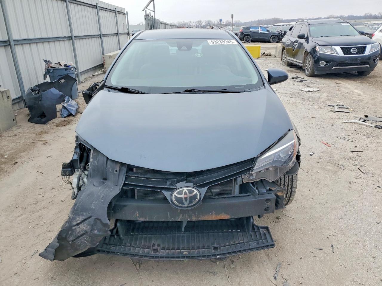 2017 TOYOTA COROLLA L photo 5
