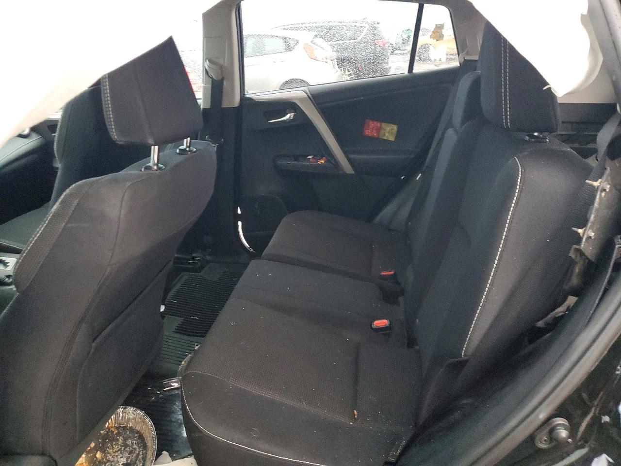 2017 TOYOTA RAV4 XLE photo 11