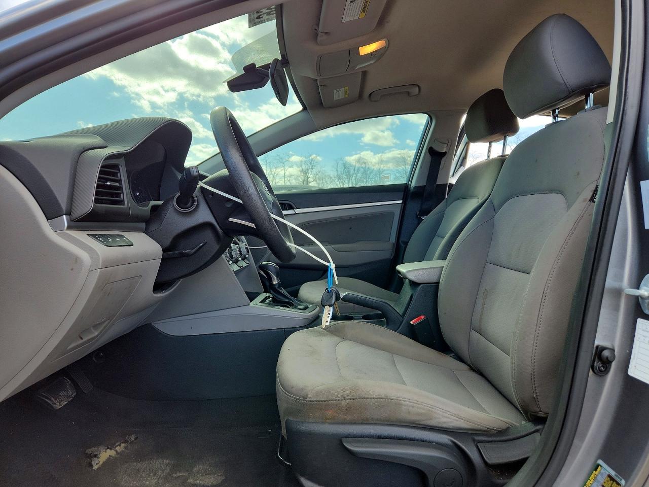 2019 HYUNDAI ELANTRA SEL photo 7