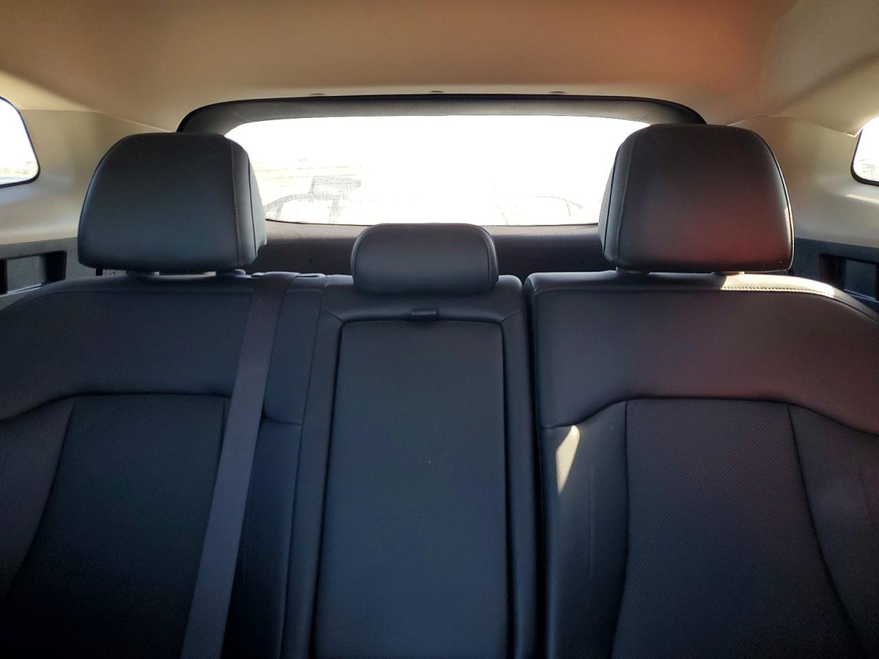 2023 KIA SPORTAGE EX photo 10