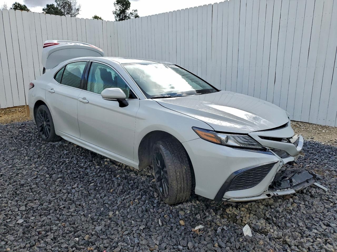 2024 TOYOTA CAMRY XSE photo 4