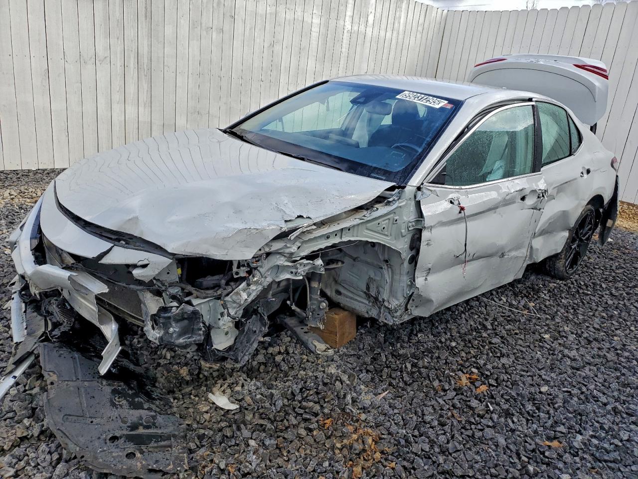 2024 TOYOTA CAMRY