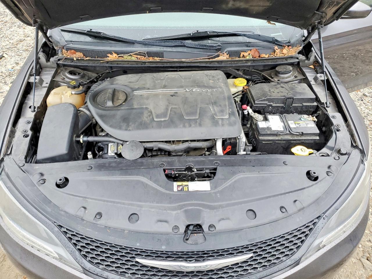 2016 CHRYSLER 200 S photo 11