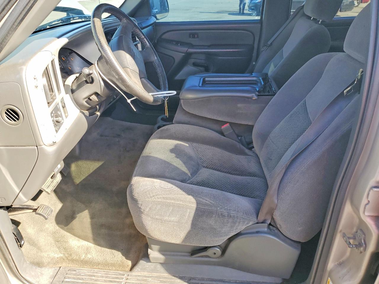 2006 CHEVROLET SILVERADO C1500 photo 7