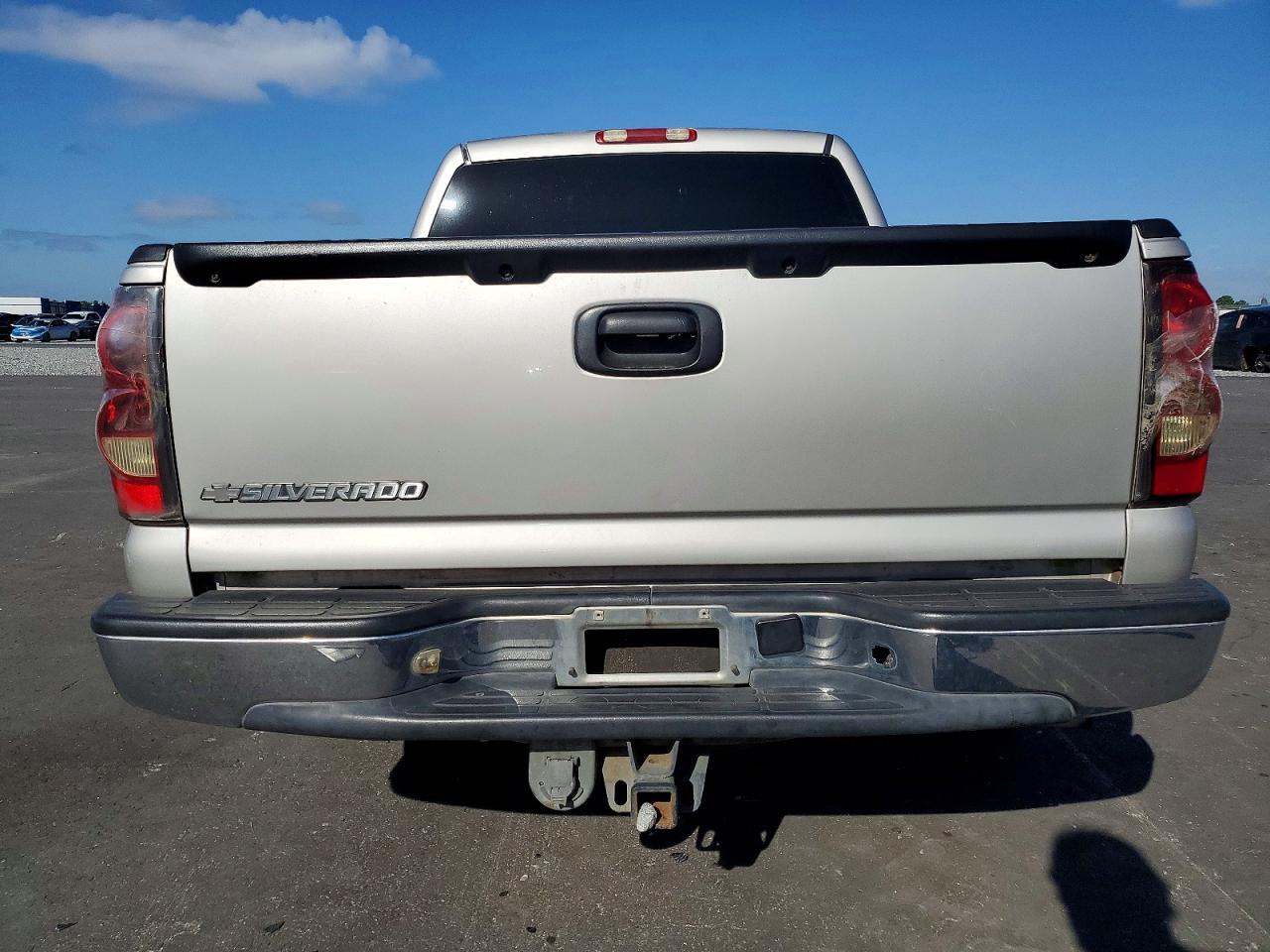 2006 CHEVROLET SILVERADO C1500 photo 6