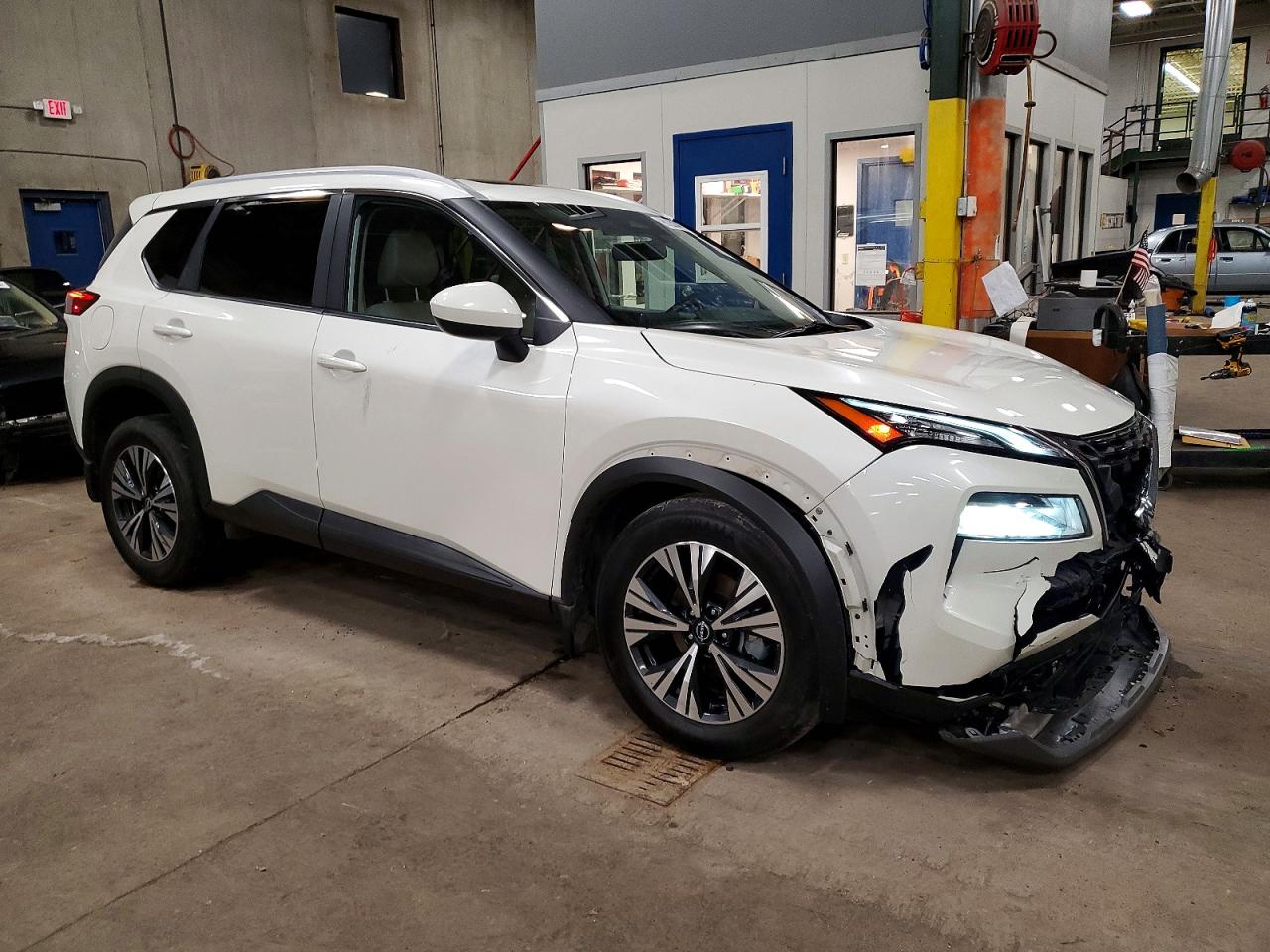 2023 NISSAN ROGUE SV photo 4