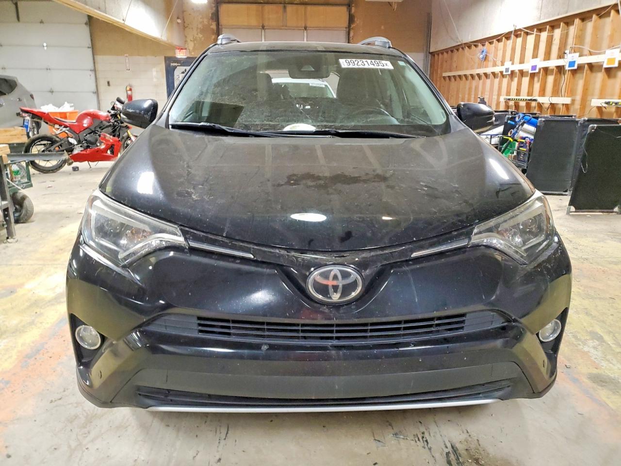 2017 TOYOTA RAV4 LIMITED photo 5