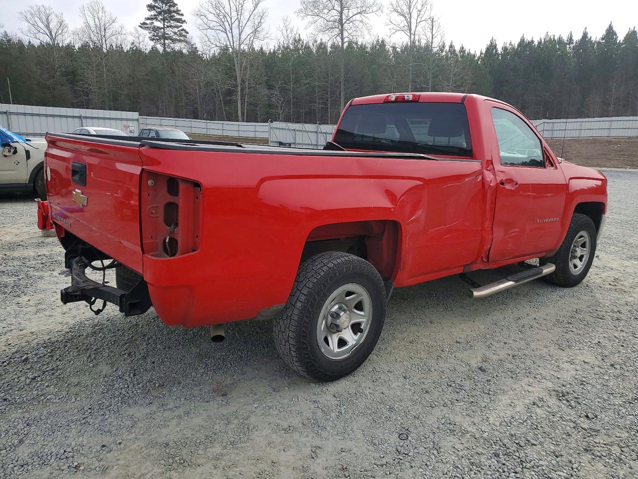 2016 CHEVROLET SILVERADO C1500 photo 3