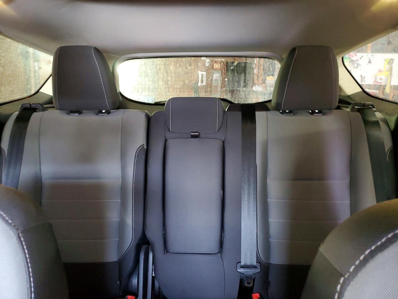 2016 FORD ESCAPE SE photo 10