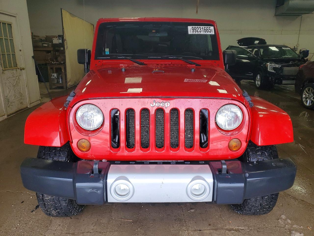 2011 JEEP WRANGLER UNLIMITED SAHARA photo 5