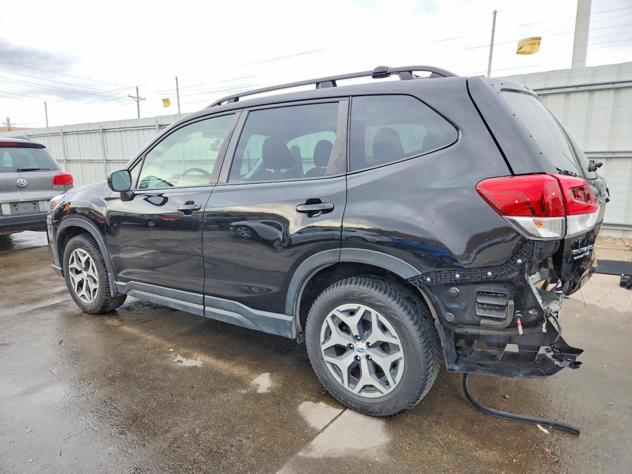 2024 SUBARU FORESTER PREMIUM photo 2