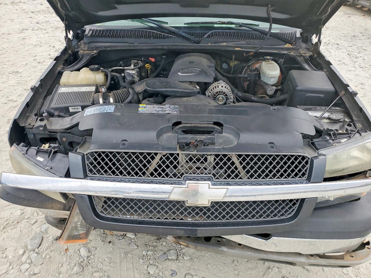 2004 CHEVROLET SILVERADO K1500 photo 11