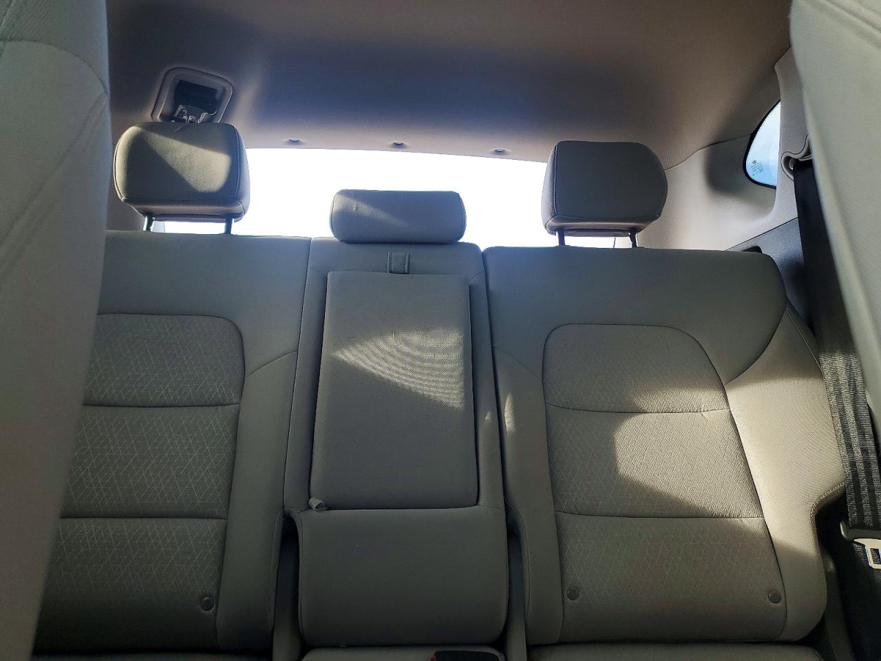 2018 HYUNDAI TUCSON SEL photo 28