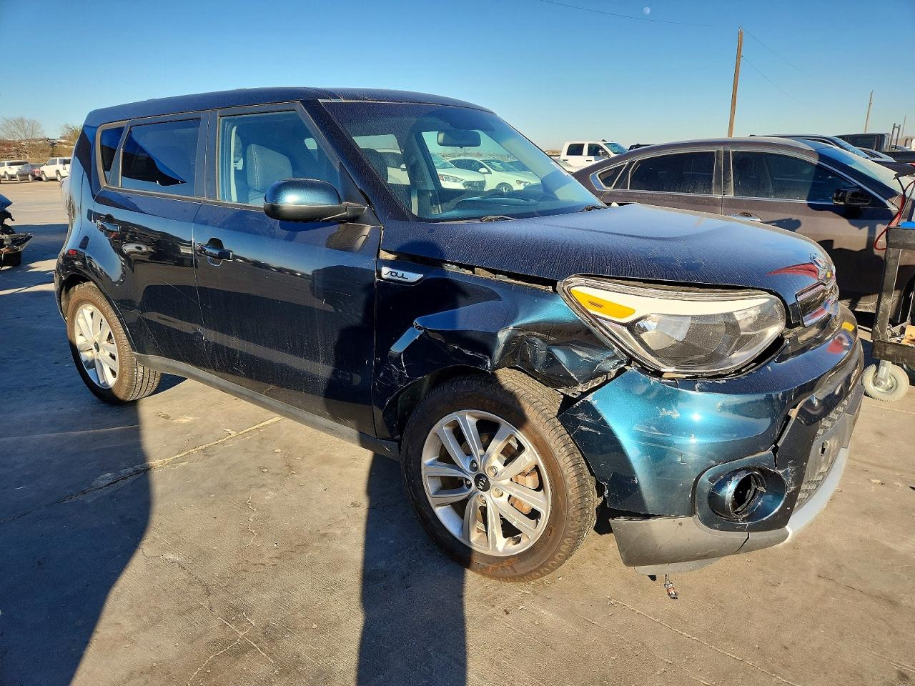 2017 KIA SOUL + photo 4