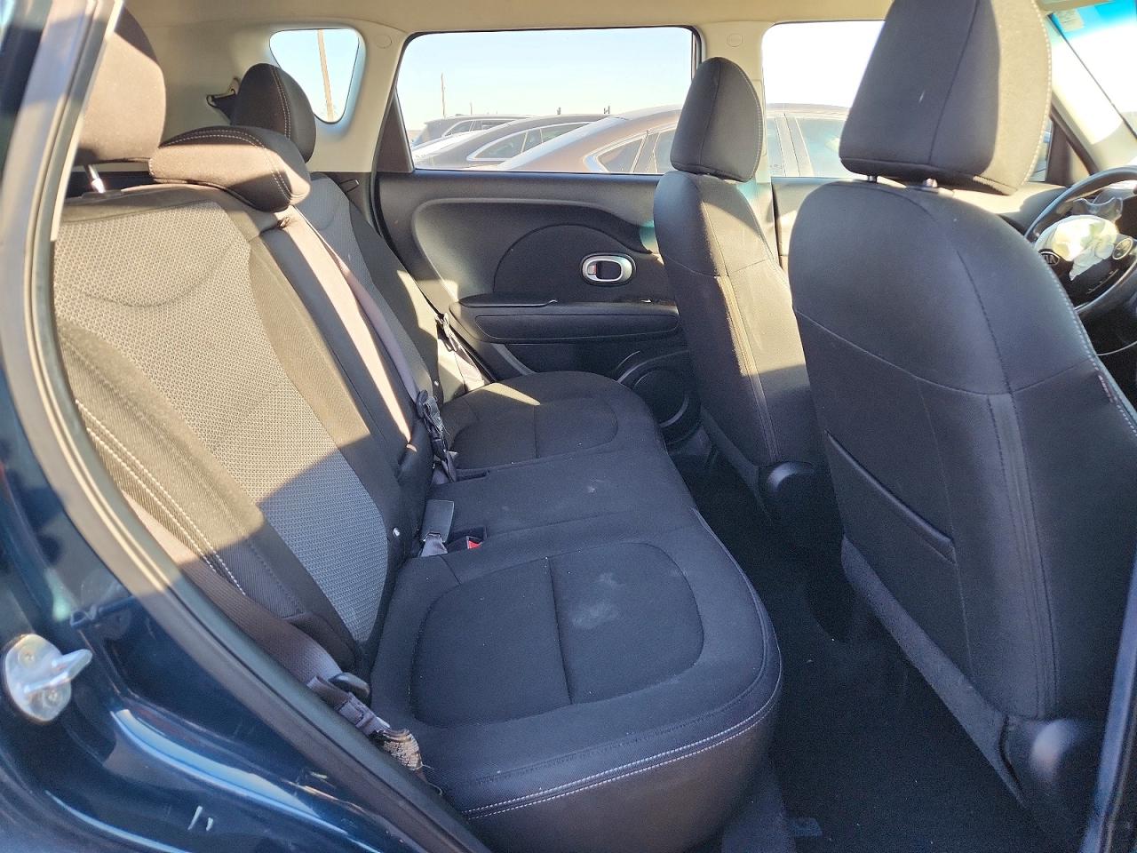 2017 KIA SOUL + photo 10