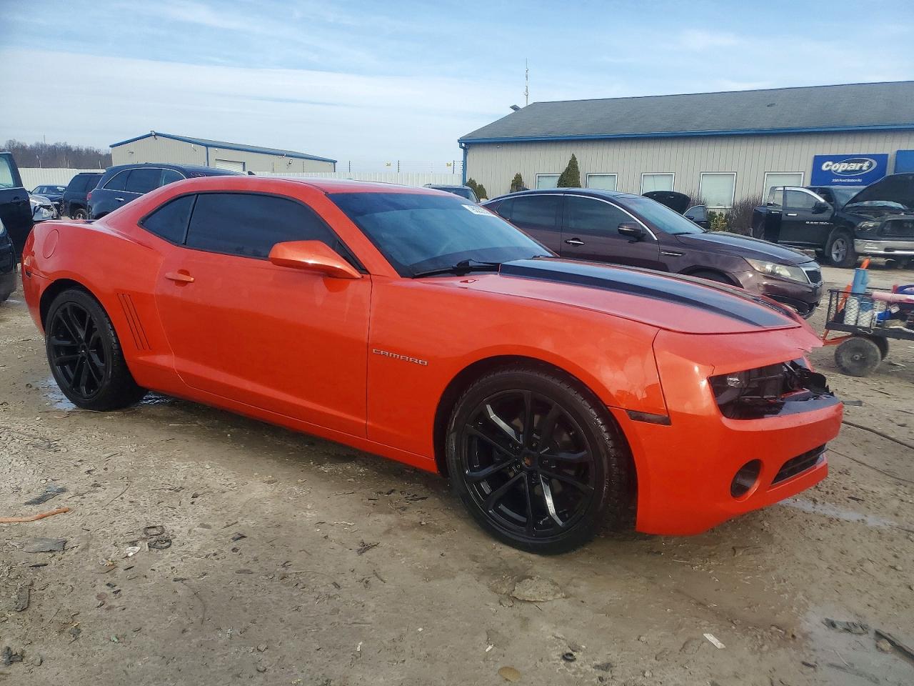 2013 CHEVROLET CAMARO LS photo 4