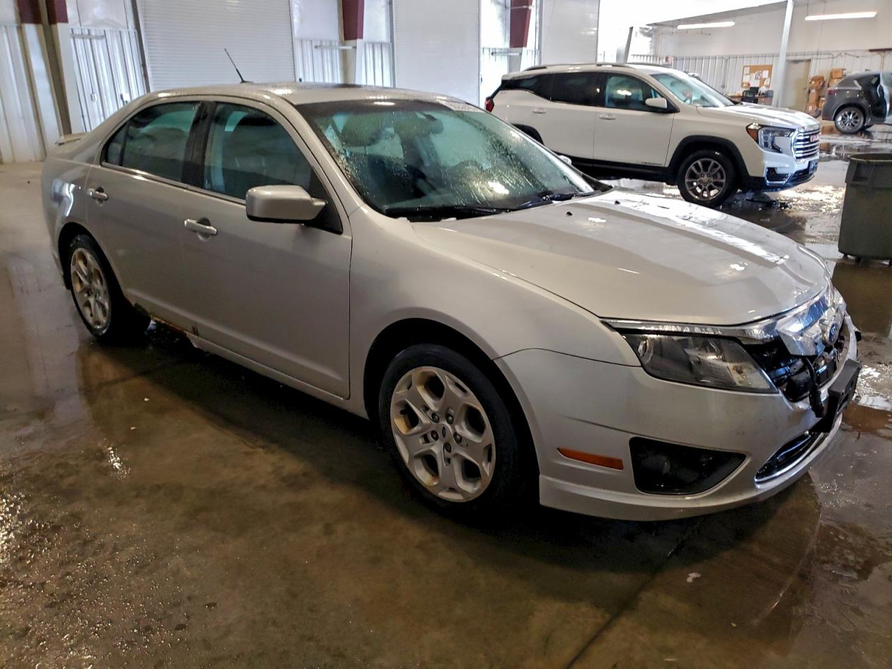 2010 FORD FUSION SE photo 4