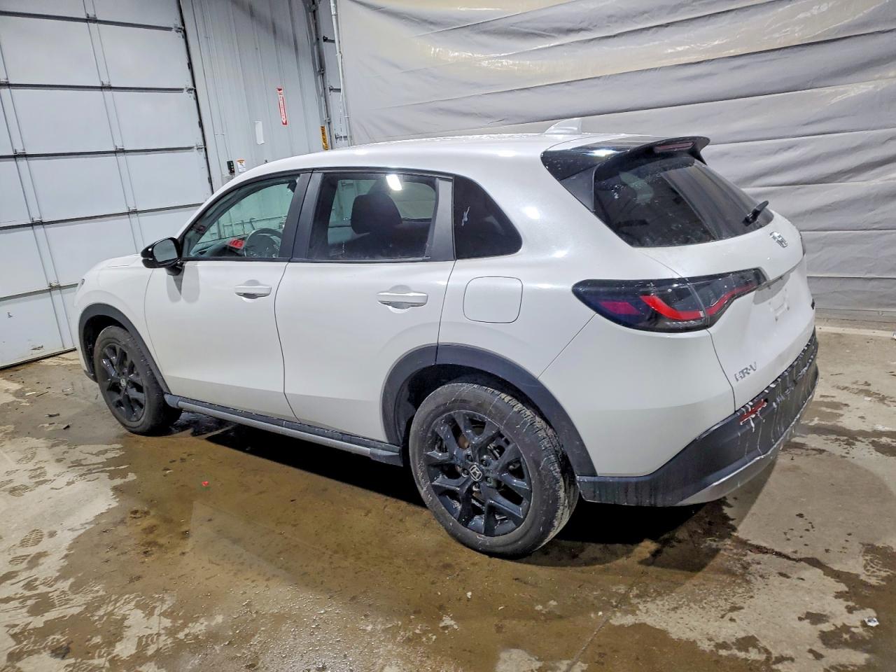 2024 HONDA HR-V SPORT photo 2