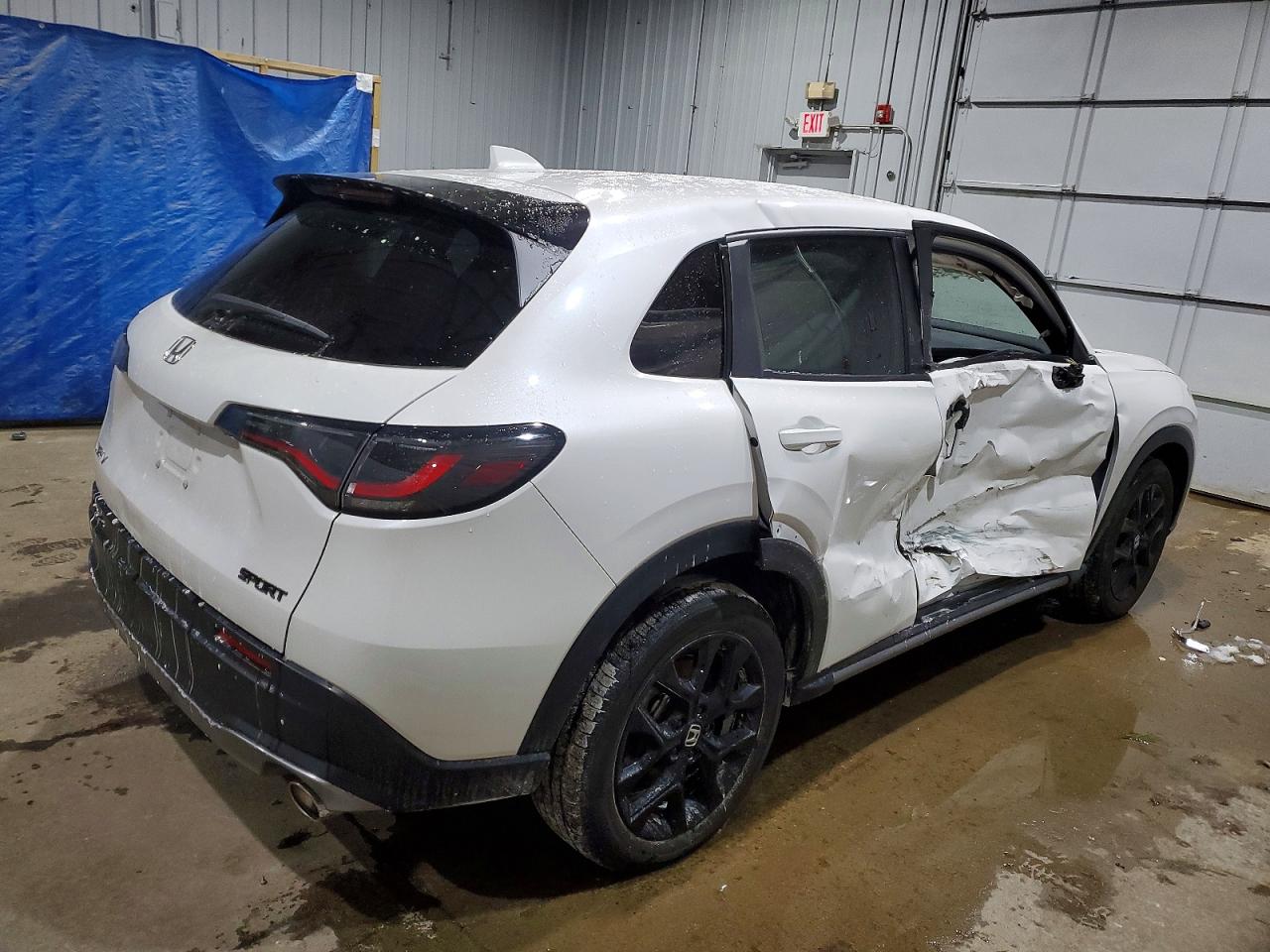 2024 HONDA HR-V SPORT photo 3