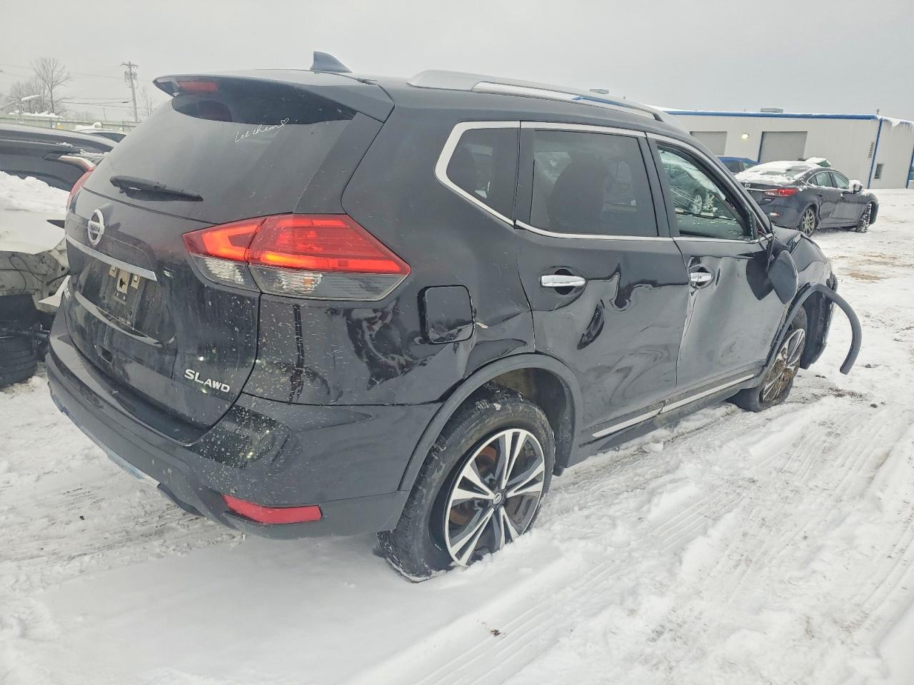 2017 NISSAN ROGUE S photo 3