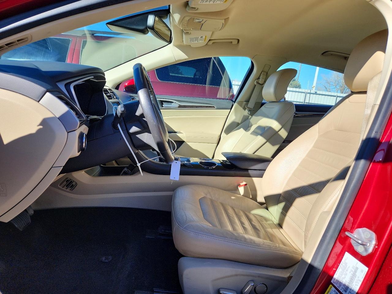 2014 FORD FUSION SE photo 7