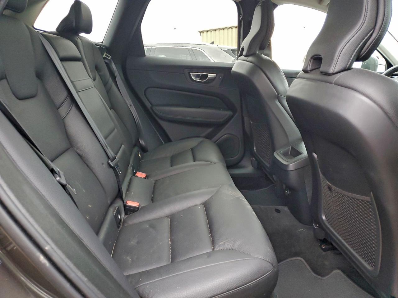 2021 VOLVO XC60 T5 MOMENTUM photo 11