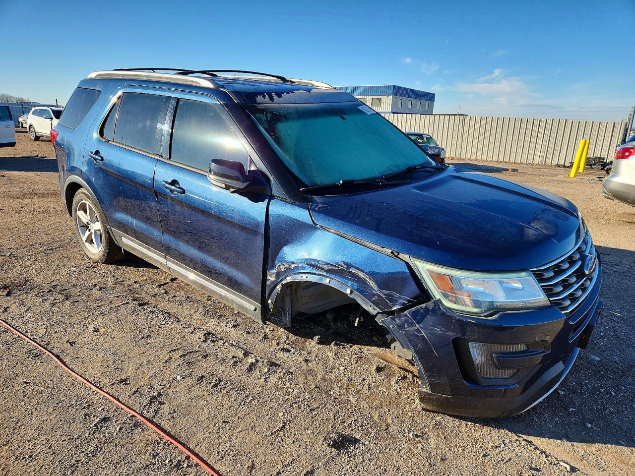 2016 FORD EXPLORER XLT photo 4