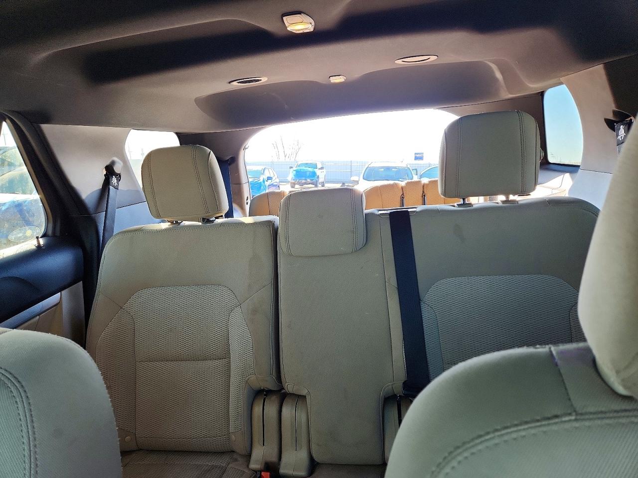2016 FORD EXPLORER XLT photo 10